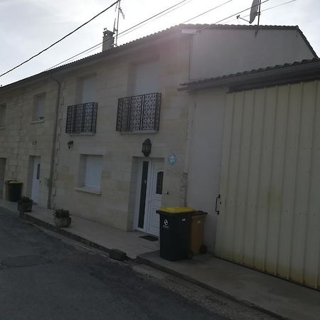 Gite Du Vignoble Sidky Lussac  外观 照片