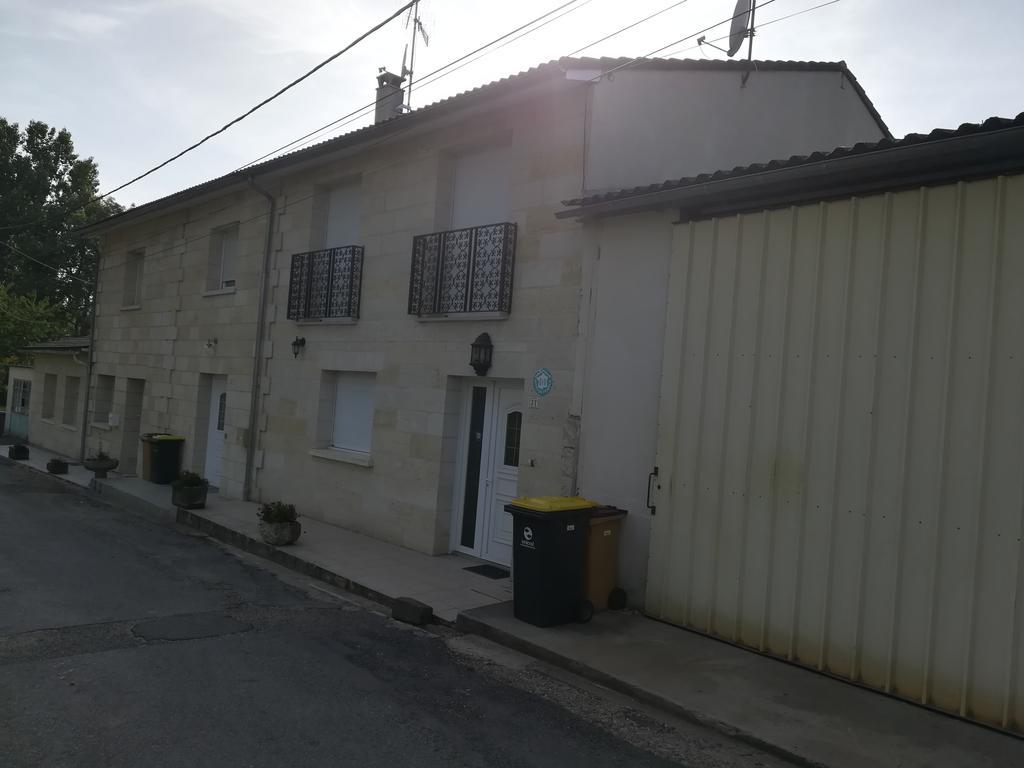 Gite Du Vignoble Sidky Lussac  外观 照片